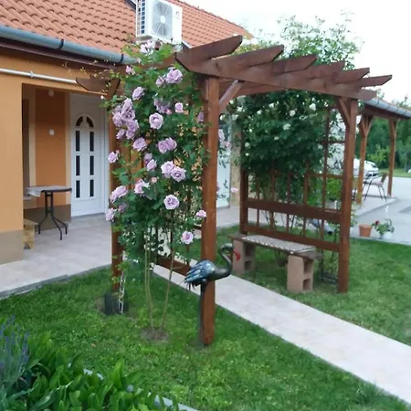 Ferienwohnung Levendulas Haz Hajdúszoboszló Exterior foto